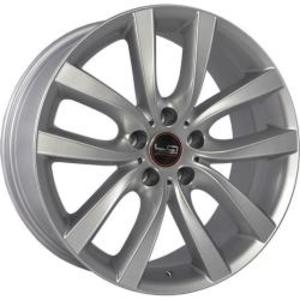 LegeArtis B114 8,5x19 5x120 ET 33 Dia 72,6 (S) серебристый