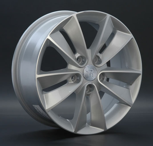 Replay Renault (RN14) 6,5x15 5x114,3 ET 43 Dia 66,1 (MB) черный
