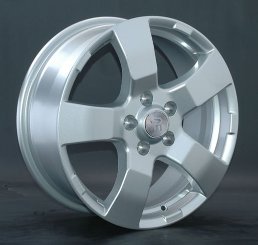 Replay Nissan (NS66) 7x17 6x114,3 ET 30 Dia 66,1 (silver) серебристый