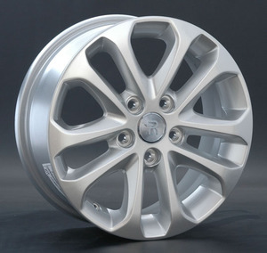 Replay Ford (FD37) 6x15 5x108 ET 52,5 Dia 52,5 (S) серебристый