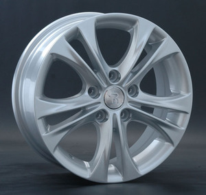 Replay Hyundai (HND57) 6,5x17 5x114,3 ET 46 Dia 67,1 (S) серебристый