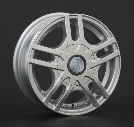 Replay Chevrolet (GN5) 6x15 4x114,3 ET 45 Dia 56,6 (S) серебристый