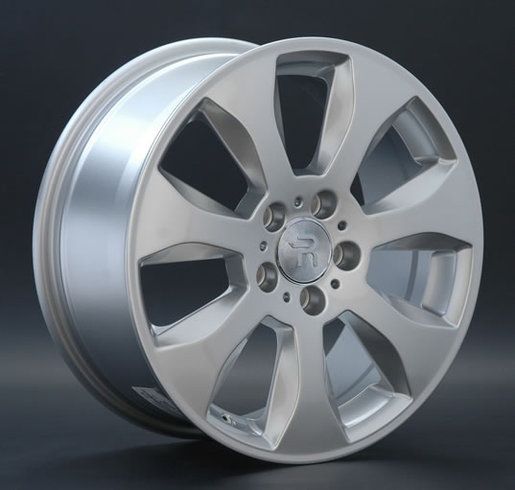 Replay Mercedes (MR68) 7,5x17 5x112 ET 47 Dia 66,6 (W) белый